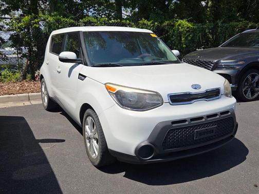 Clear White 2014 Kia Soul +