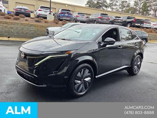 Black Diamond Pearl 2023 Nissan ARIYA VENTURE+