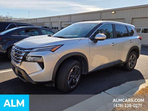 2025 Nissan Rogue SV