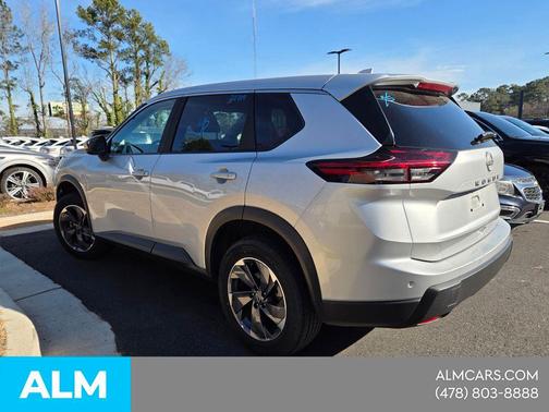 Brilliant Silver Metallic 2025 Nissan Rogue SV