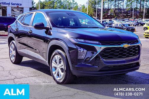 2025 Chevrolet Trax LS