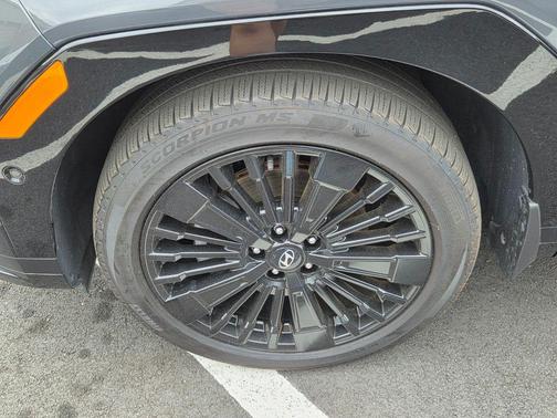 Gray 2025 Hyundai SANTA FE HEV Calligraphy