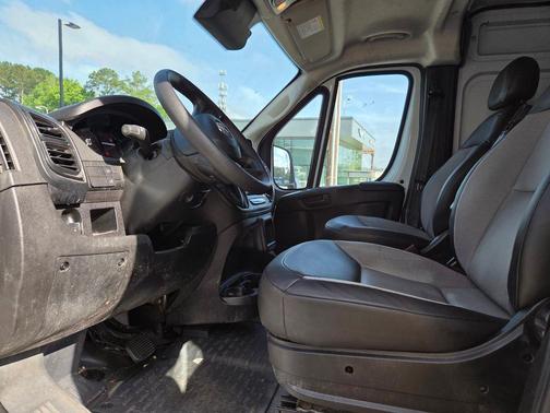 Bright White Clearcoat 2023 RAM ProMaster 2500 High Roof