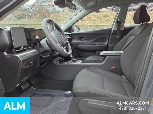 2025 Hyundai KONA SE