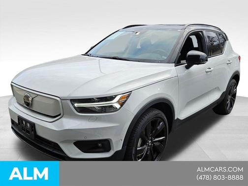 2022 Volvo XC40 Recharge Pure Electric P8 Twin Ultimate