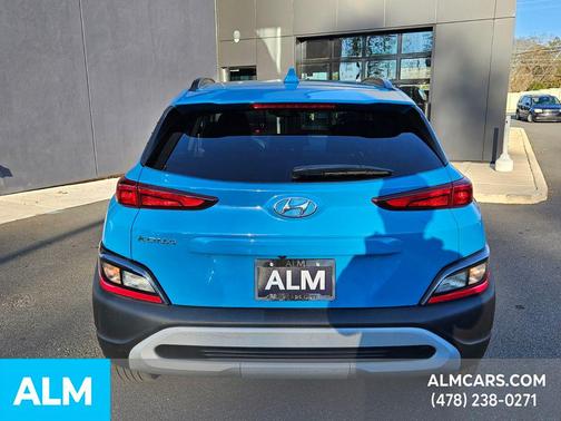 2022 Hyundai KONA SEL