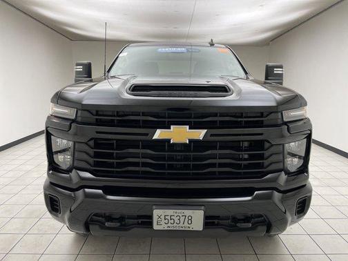 2024 Chevrolet Silverado 2500 Custom