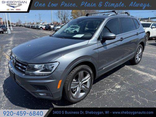 Platinum Gray Metallic 2021 Volkswagen Tiguan 2.0T SE