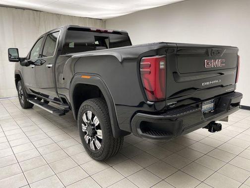 2024 GMC Sierra 2500 Denali