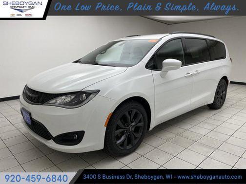 2018 Chrysler Pacifica Touring-L