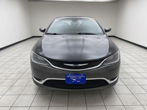 Granite Crystal Metallic Clearcoat 2016 Chrysler 200 Limited