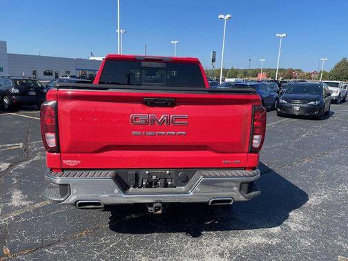 2023 GMC Sierra 1500 SLE