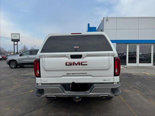 2022 GMC Sierra 1500 SLT