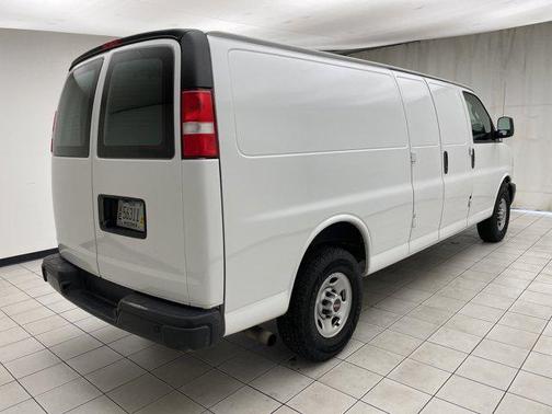 2024 GMC Savana 2500 Work Van