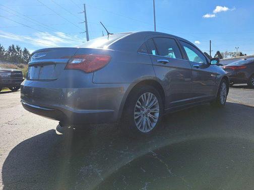 2012 Chrysler 200 Limited