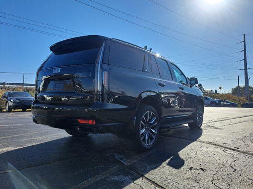 2021 Cadillac Escalade Sport