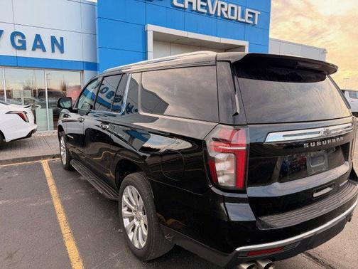 2021 Chevrolet Suburban Premier
