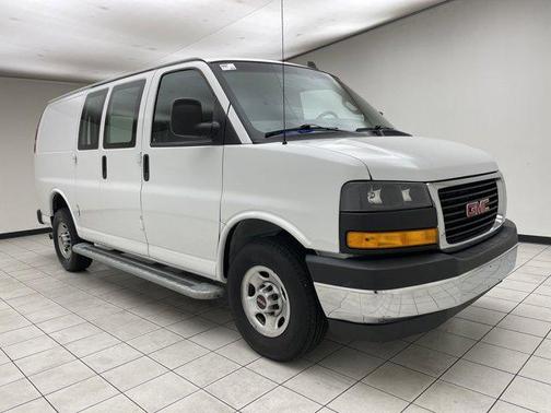 2023 GMC Savana 2500 Work Van