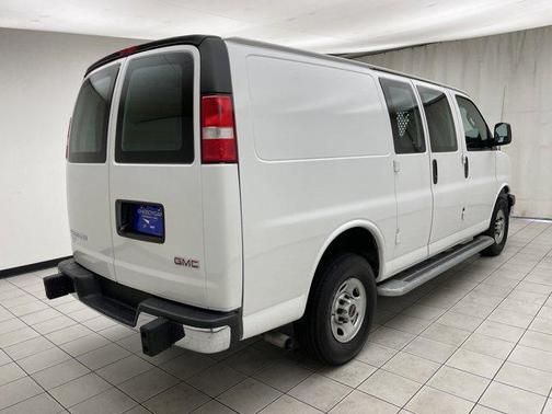 2023 GMC Savana 2500 Work Van
