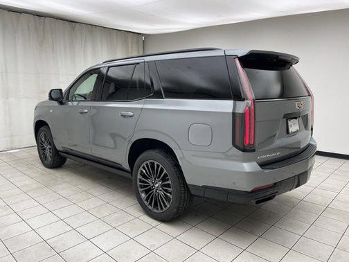 Argent Silver Metallic 2026 Cadillac Escalade Sport Platinum
