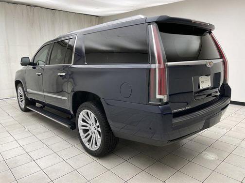 2019 Cadillac Escalade ESV Platinum