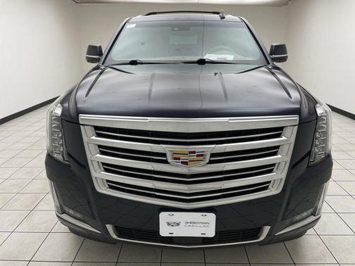 2019 Cadillac Escalade ESV Platinum