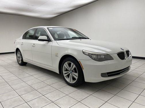 2010 BMW 528 xDrive