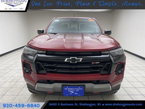 Radiant Red Tintcoat 2026 Chevrolet Colorado Z71