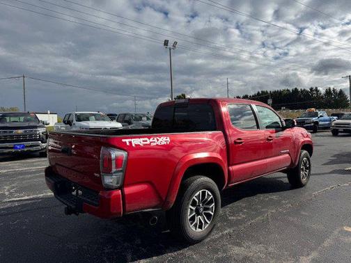 2022 Toyota Tacoma TRD Sport
