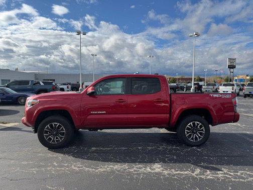 2022 Toyota Tacoma TRD Sport