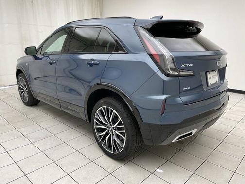 2025 Cadillac XT4 Sport
