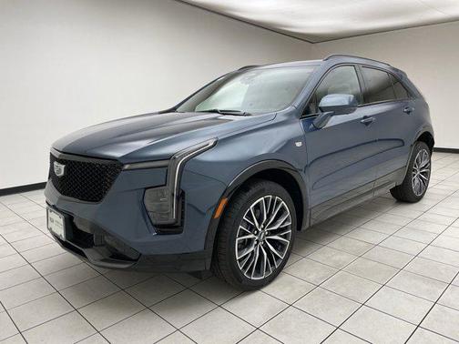 2025 Cadillac XT4 Sport