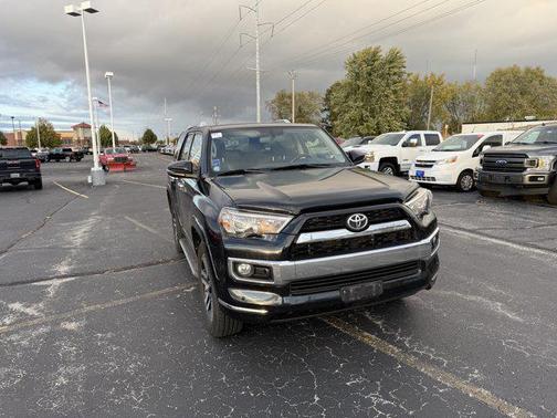 2017 Toyota 4Runner SR5