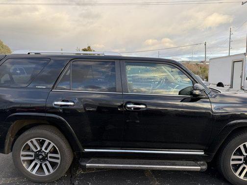 2017 Toyota 4Runner SR5