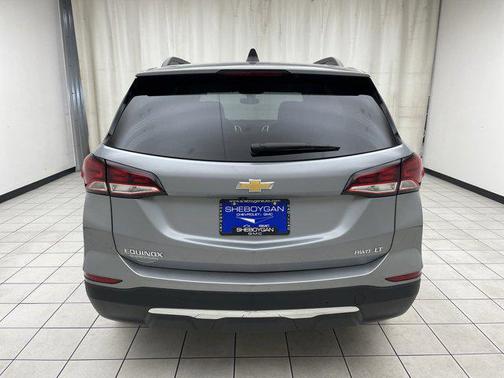 Sterling Gray Metallic 2024 Chevrolet Equinox 1LT