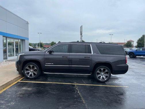 2016 GMC Yukon XL SLE