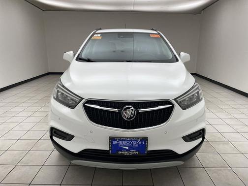 Summit White 2022 Buick Encore Preferred