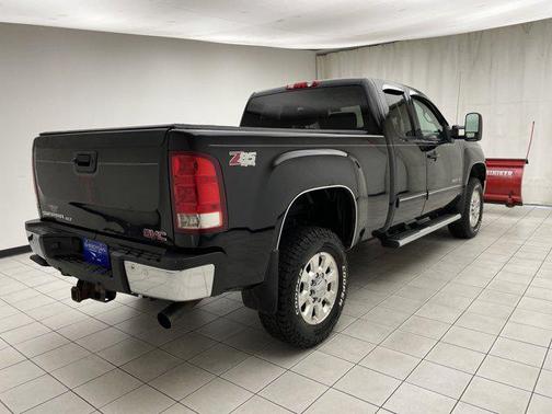 2011 GMC Sierra 2500 SLT