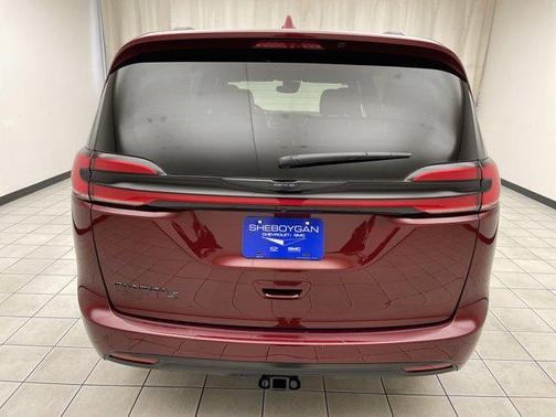 2021 Chrysler Pacifica Touring