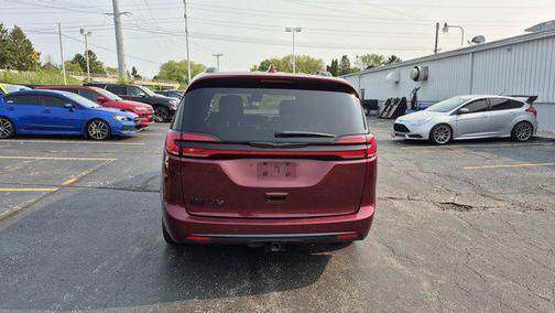 2021 Chrysler Pacifica Touring