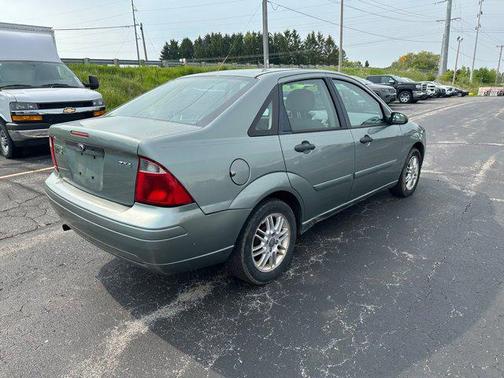 2006 Ford Focus ZX4 S
