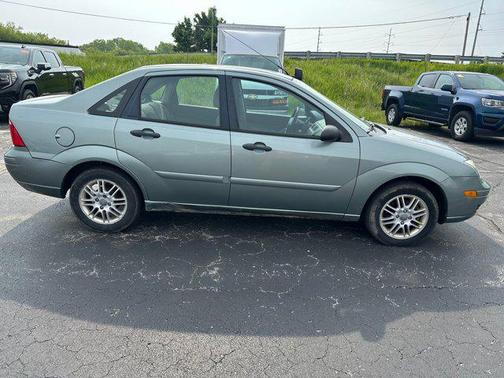 2006 Ford Focus ZX4 S