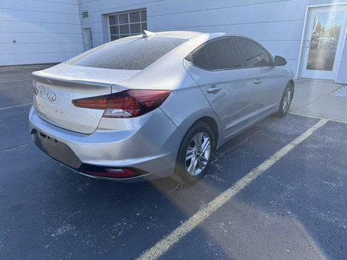Stellar Silver 2020 Hyundai ELANTRA SEL