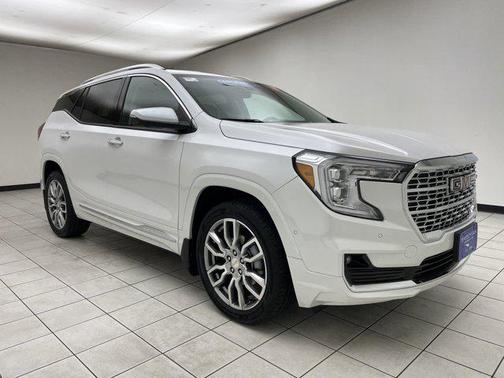 2022 GMC Terrain Denali