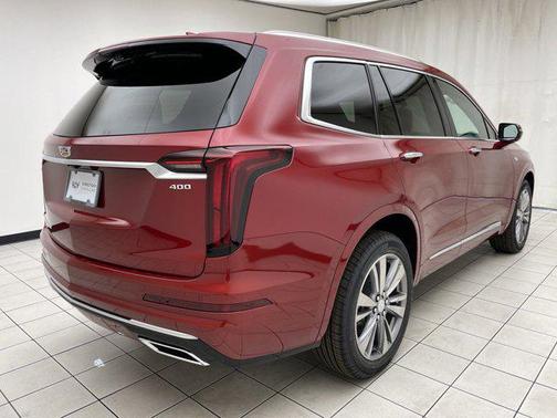2025 Cadillac XT6 Premium Luxury FWD