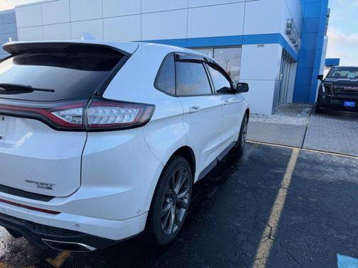 2016 Ford Edge Sport