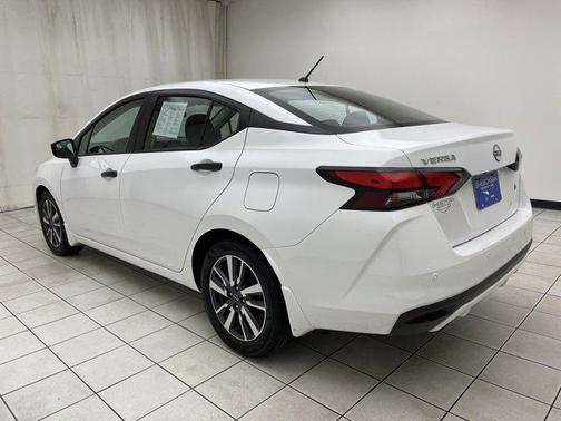 2024 Nissan Versa 1.6 S