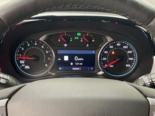Summit White 2023 Chevrolet Traverse LT Leather