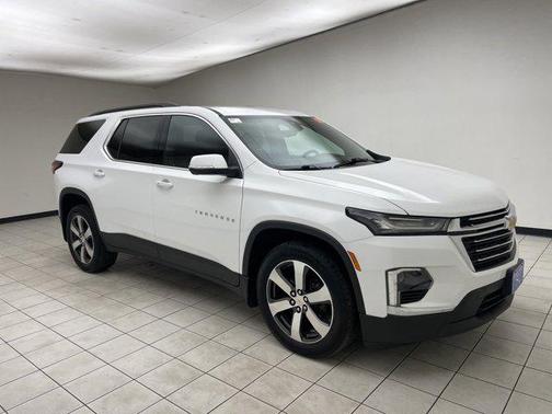 Summit White 2023 Chevrolet Traverse LT Leather