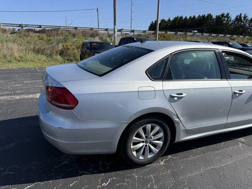 2012 Volkswagen Passat 2.5 S
